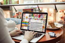 В Удомле с аншлагом прошло выступление народного артиста России Сергея Жилина и оркестра «Фонограф-Симфо-Джаз»